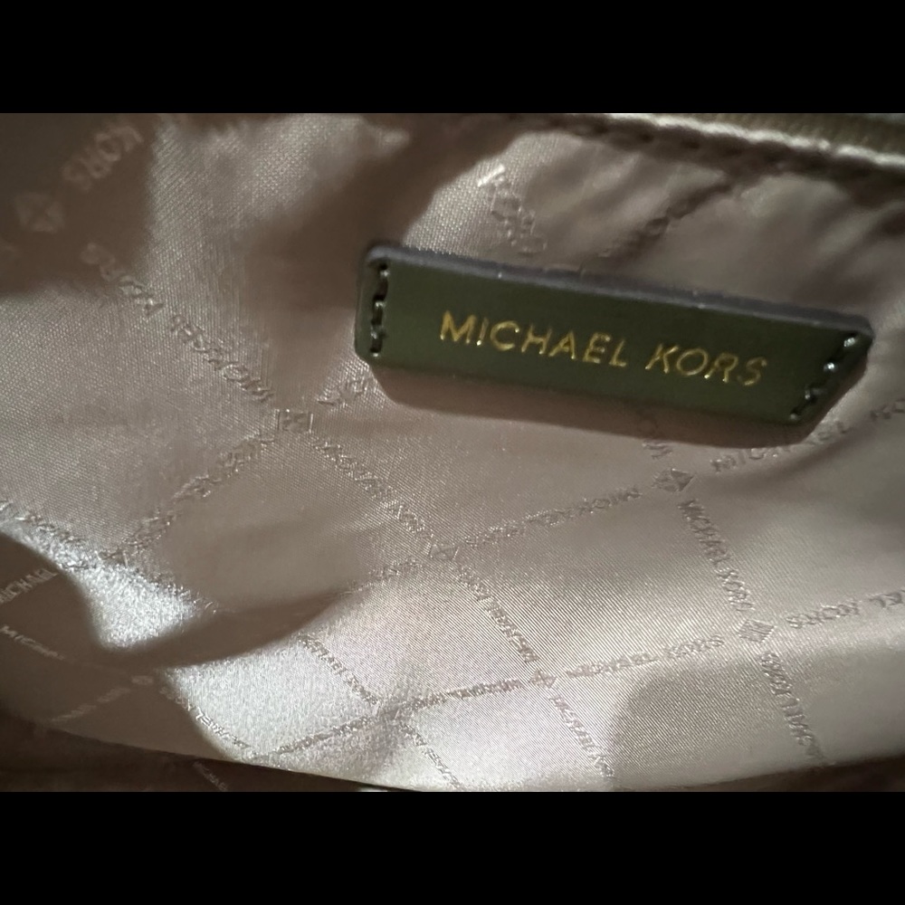 NWOT Michael Kors Center Stripe Morgan Large Tote Olive Multi - Picture 14 of 15